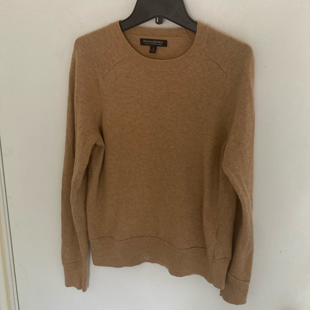 Banana Republic crew neck sweater Italian merino wool blend